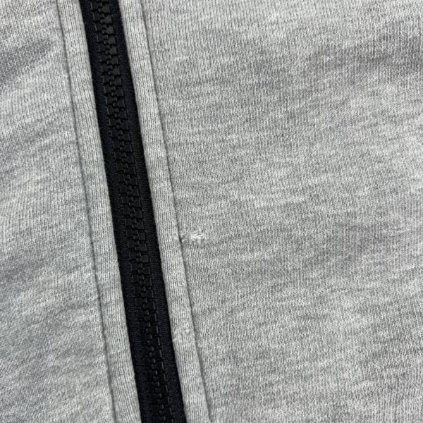 STONE ISLAND ZIP HOODIE