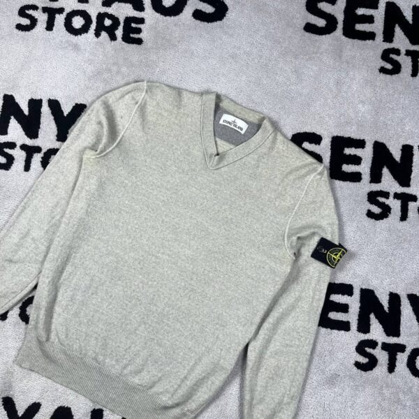 photo_2026-09-07_23-09-53 STONE ISLAND SWEATER